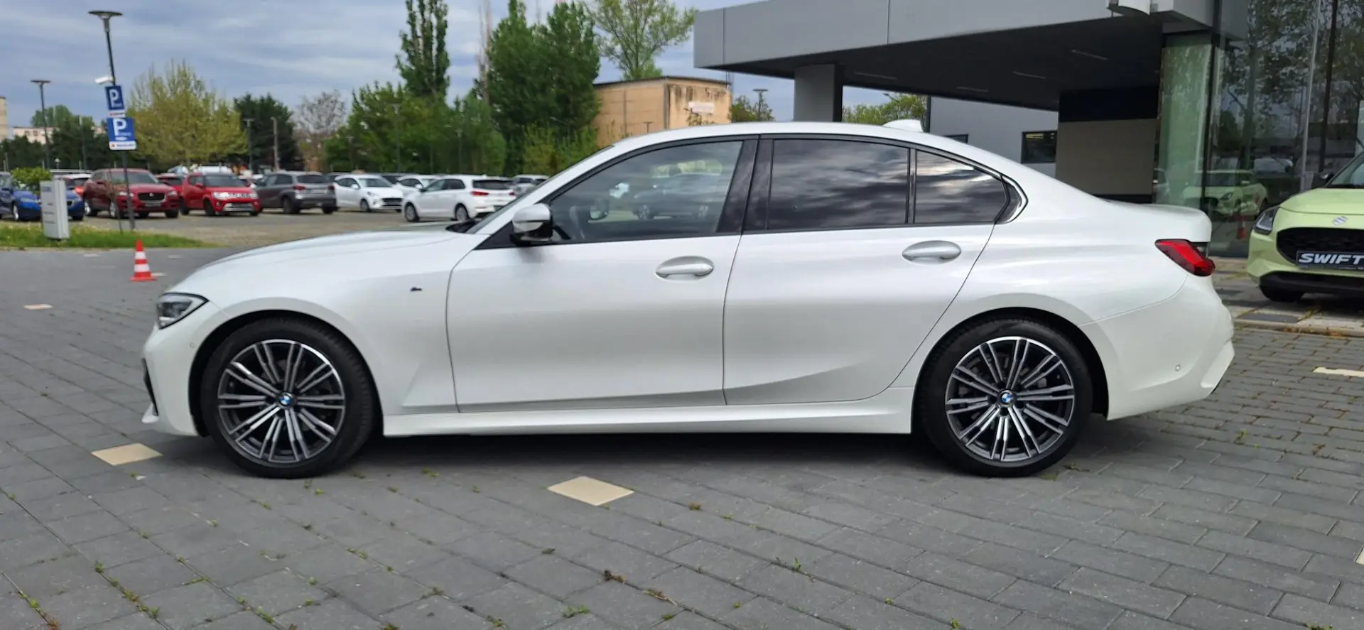 BMW 320d xDrive AT MHEV- M Sport