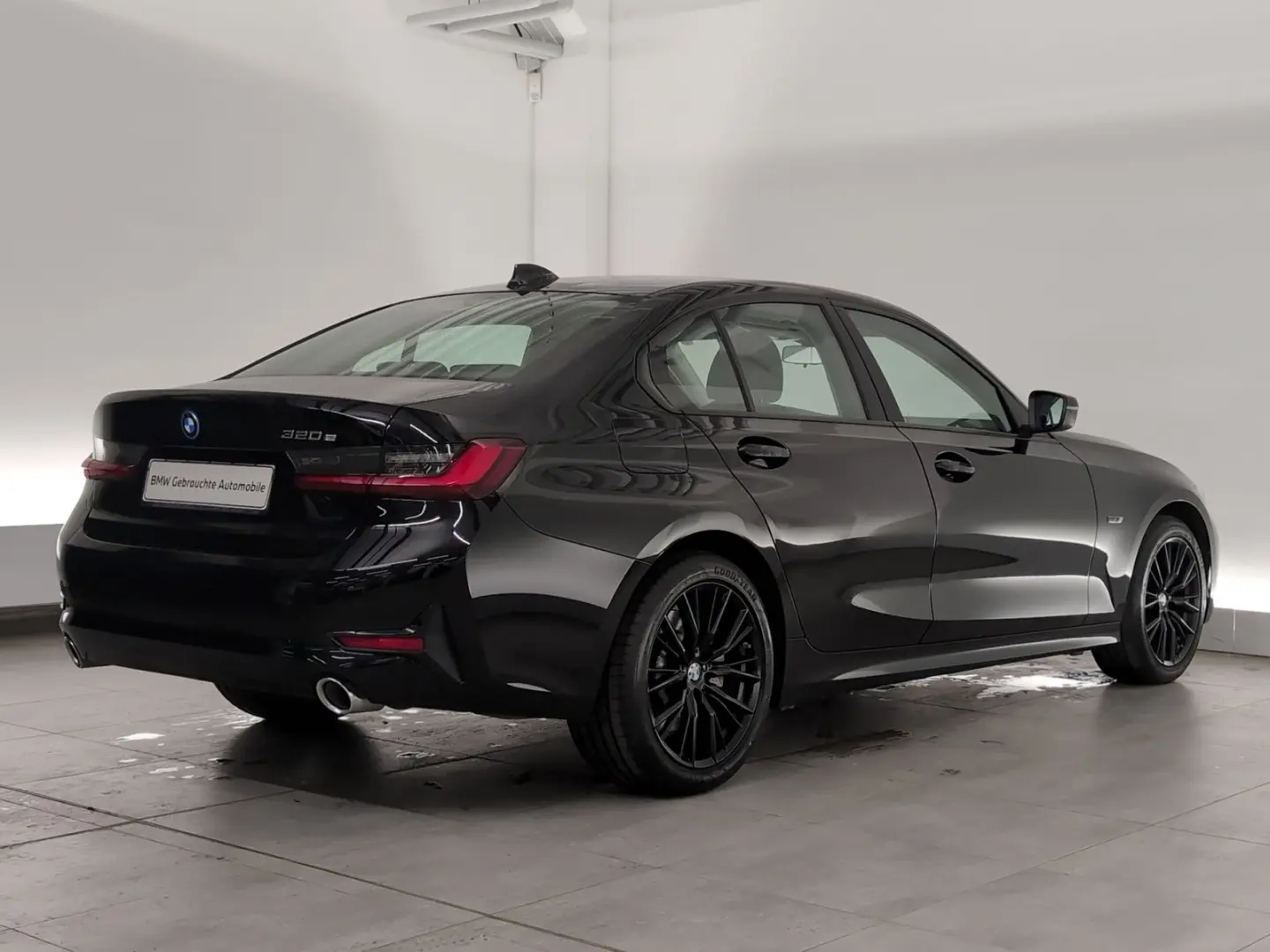 320e Limousine DAB/Tempomat/Reifendruckanzeige D