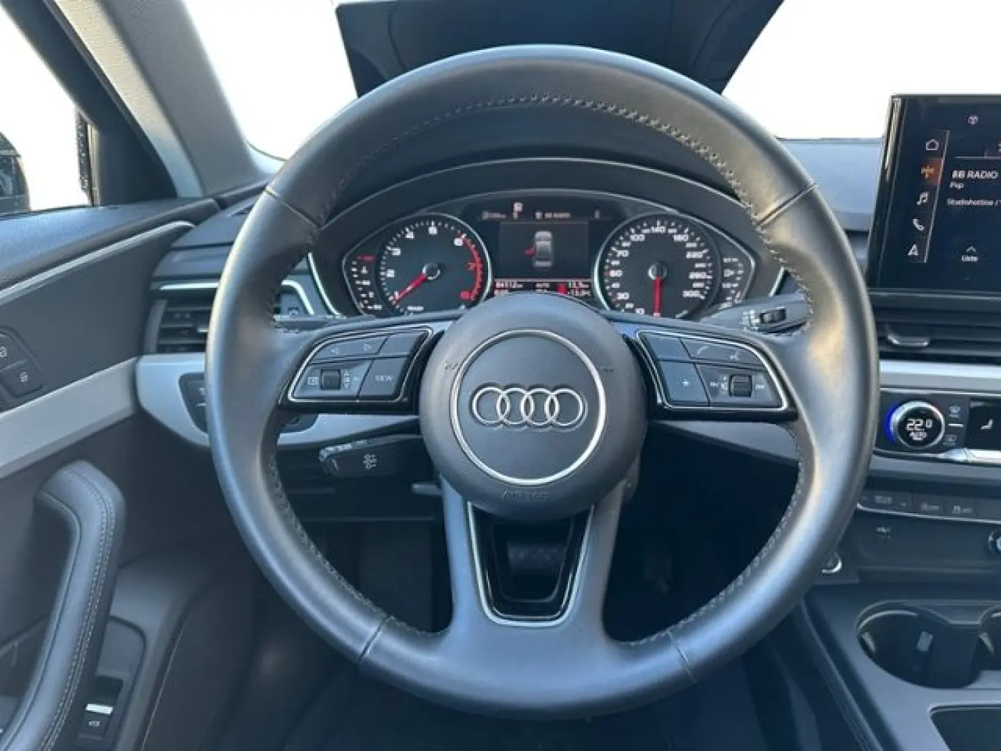 A4 Limousine S line 35 TFSI MATRIX APS+ SHZ