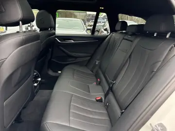 530e Touring M Sport LiCPro KAM Pano AHK DAB LED
