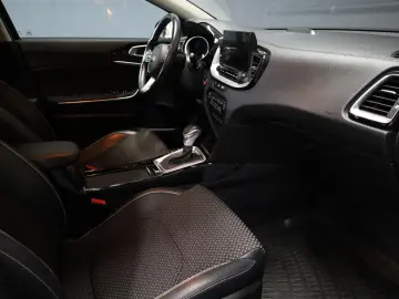 KIA XCeed 1.6 Plug-in-Hybrid Vision