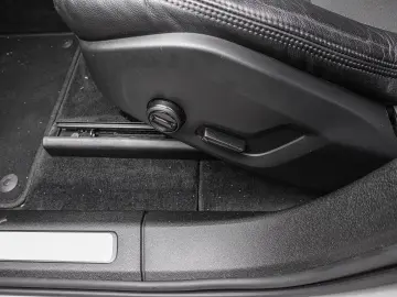 XC60 Momentum Pro AWD B4 Diesel EU6d StandHZG Na