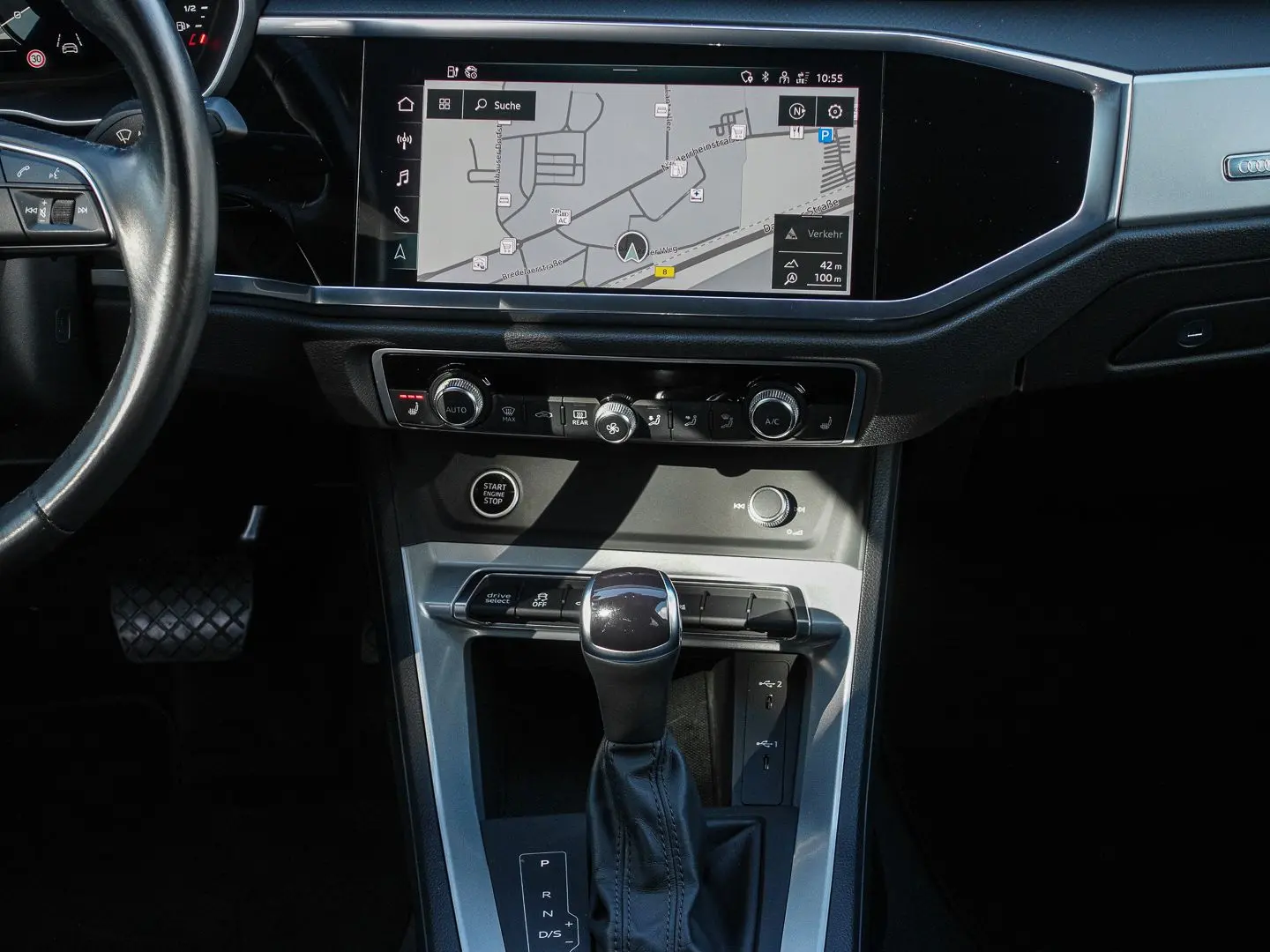 Q3 45 TFSI e 180(245) S tronic NAVI EL.HECK