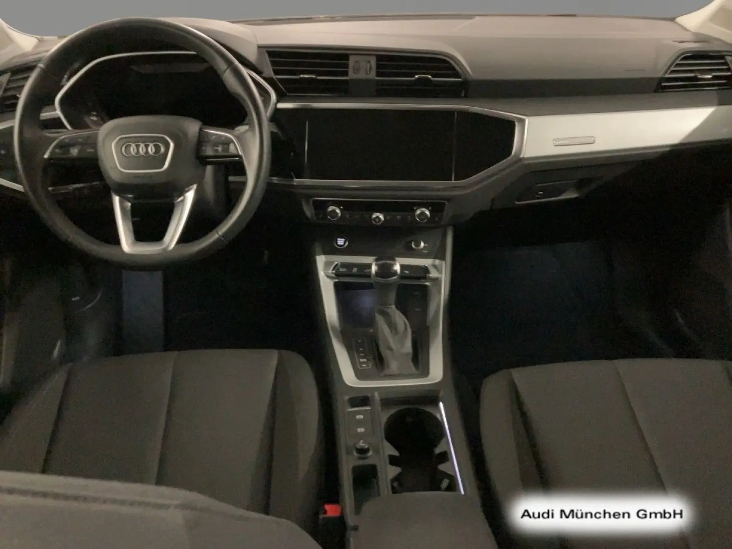 Q3 45 TFSI e S line Matrix MMI+ Business-Paket