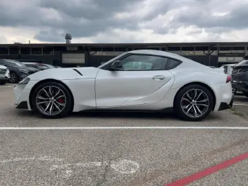 GR Supra 2,0 Dynamic + Premium-Paket