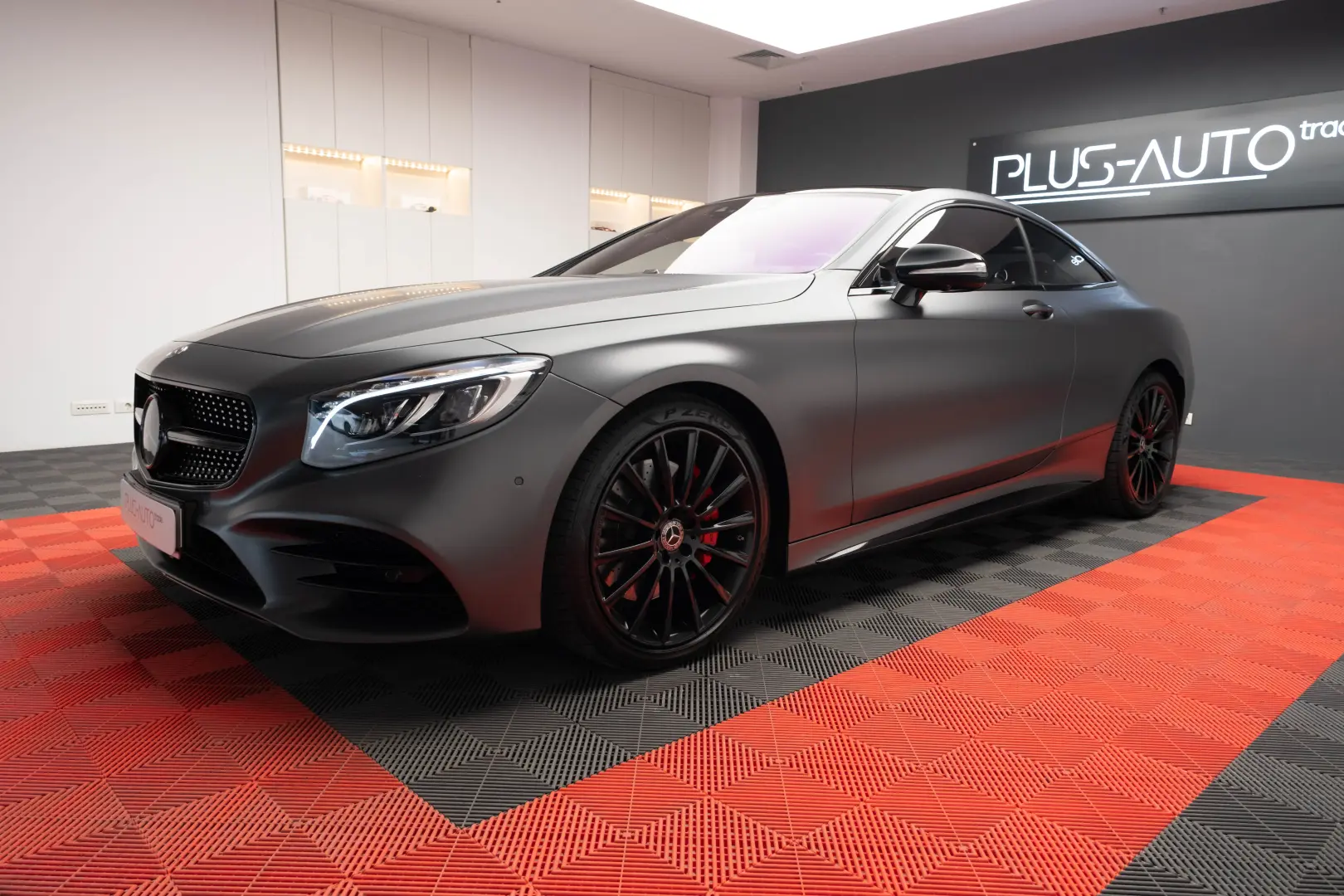 Mercedes Benz S560 4Matic