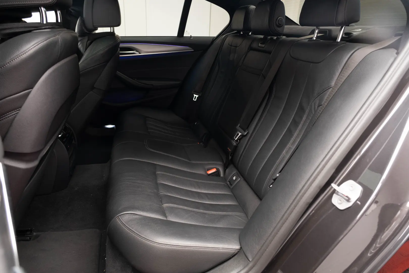 BMW Seria 5 520d AT M