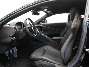 Roma *Carbon *Lift *Kamera *Stiches *HIFI *