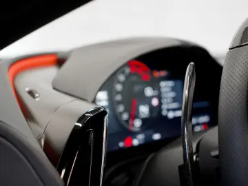 Roma *Carbon *Lift *Kamera *Stiches *HIFI *