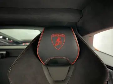Huracán EVO | AD PERSONAM |CARBON| LIFT | SENSO