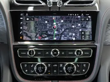 Bentayga S V8 von BENTLEY FRANKFURT