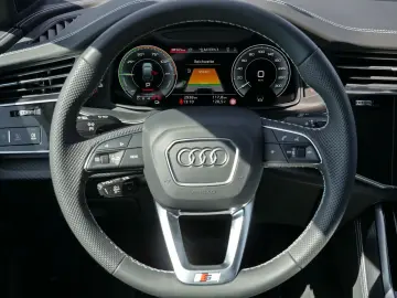 Q7 TFSI e 60 qu. S line Exclusive*Massage*Pano