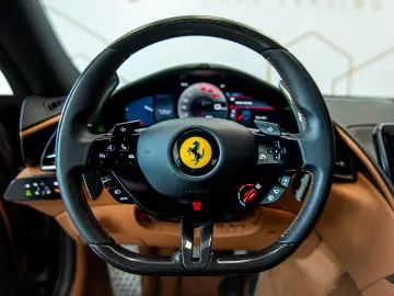 Ferrari Roma Spider 3.9 V8 F1