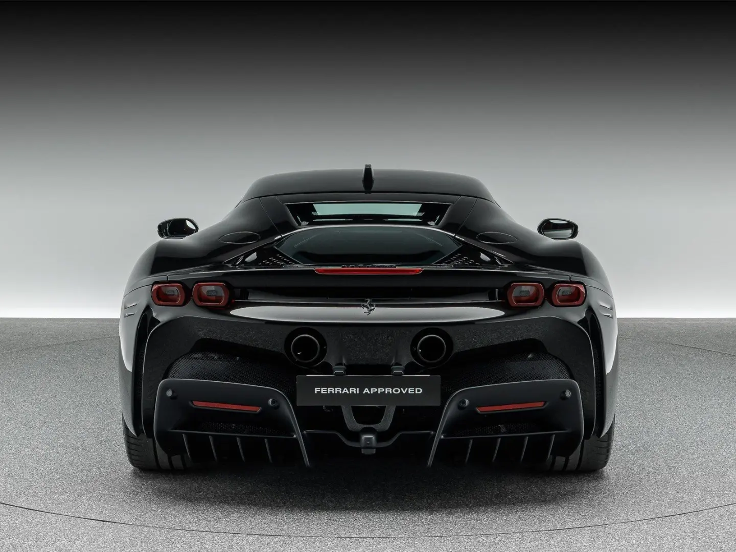 Ferrari SF90 Stradale