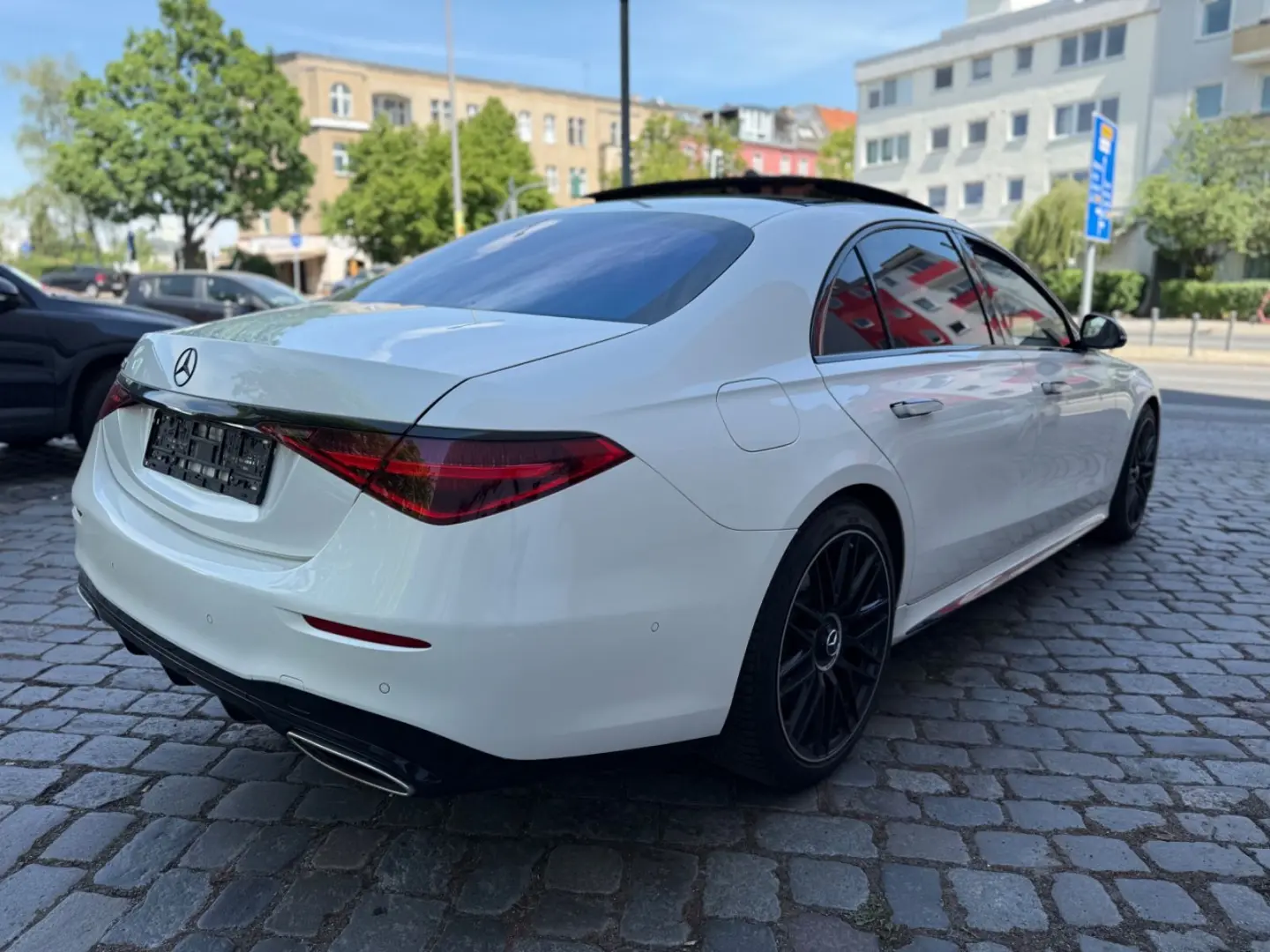 S 500 4MATIC L AMG Distr*Pano*Burm*HUD*OLED*Pilo