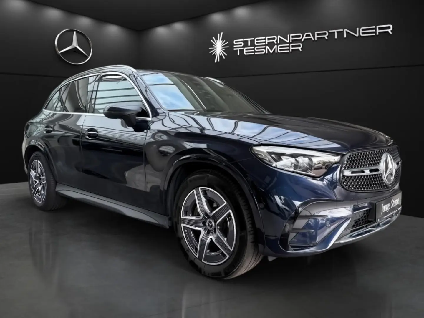 GLC 300 d 4M AMG+KAMERA+MBUX+EASYPACK