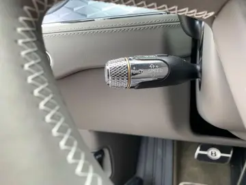 New Continental GT V8 Azure