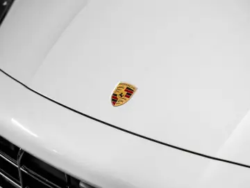 Cayenne GTS BOSE HeadUp PASM PDCC Soft-Close