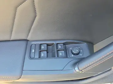 Formentor 1.5 TSI ACC 360 Kamera CarPlay LED PDC