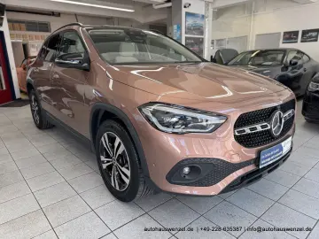 GLA 220 d DISTRONIC STANDHEIZUNG PANORAMA AHK