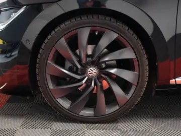 Volkswagen Arteon - R Line