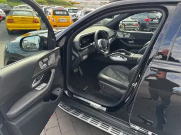 GLE 300 d 4Matic*AMG*PANO*BURMESTER*360;KAMERA*
