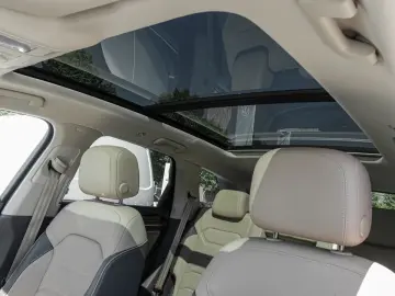 Touareg 3.0 TDI 4Motion DSG Elegance NAVI LUFT