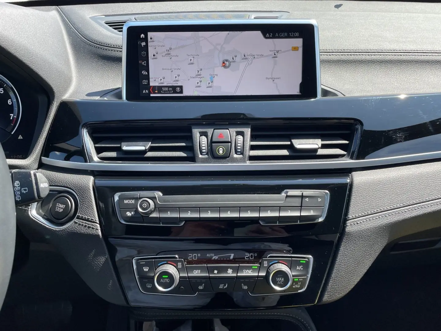 X1 xDrive25e M Sport/ AHK/ HiFi/ LED/ CarPlay