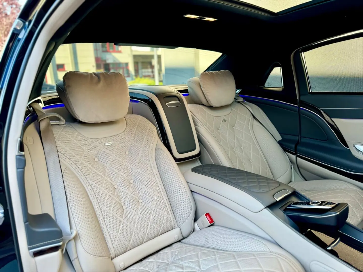 S 650 Maybach DESIGNO MANU°EXKLUSIV°1.CLASS°TV