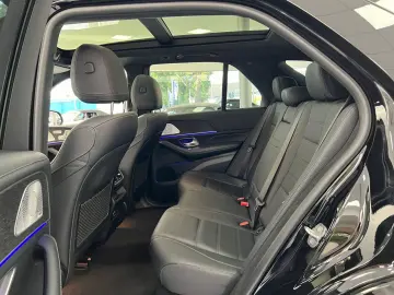 GLE 300 d 4M*AMG*AIRMATIC*MBEAM*PANO*DISTR*360°