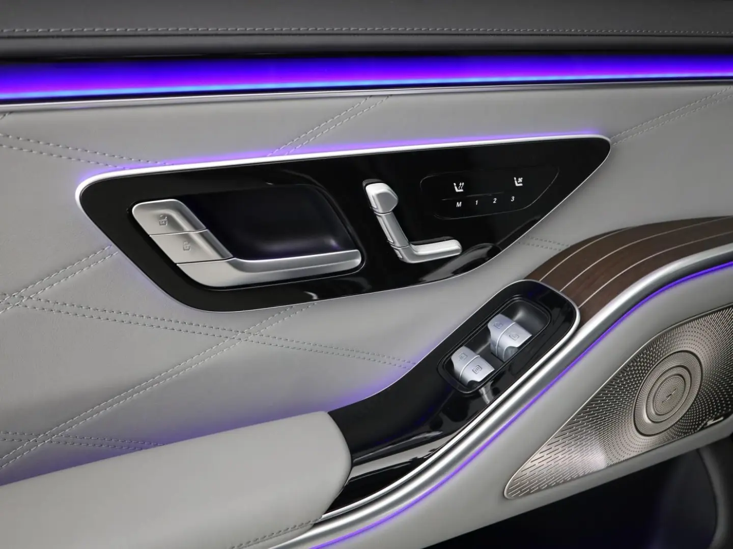 S 63 E AMG Performance Limousine lang AMG*360°*