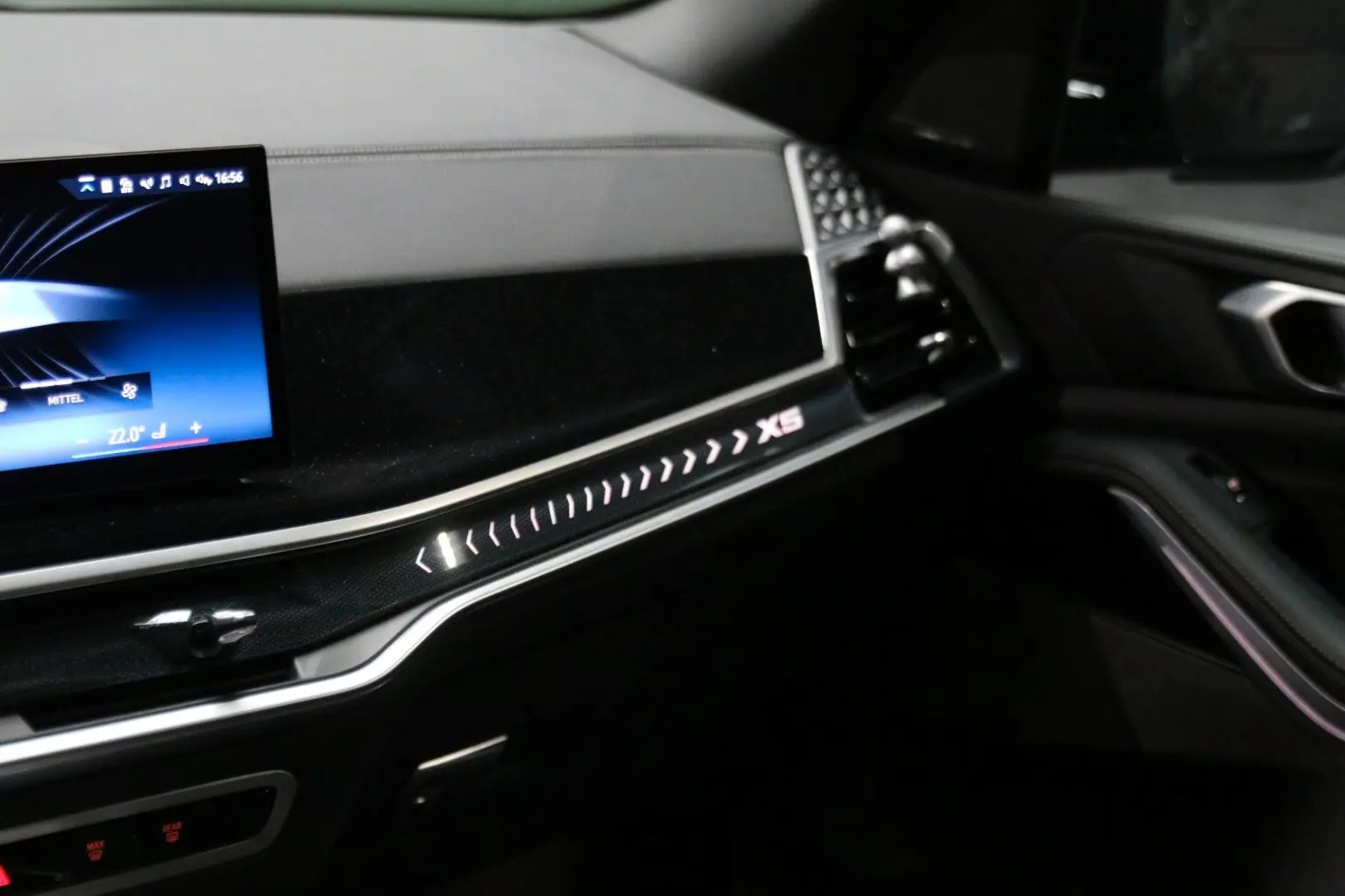 X5 50 e xDrive M Sport Luft Pano Iconic AHK HUD