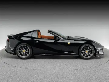 Ferrari 812 GTS