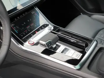 RSQ8 4.0TFSI quattro DYNAMIK+ KERAMIK AHK B&O