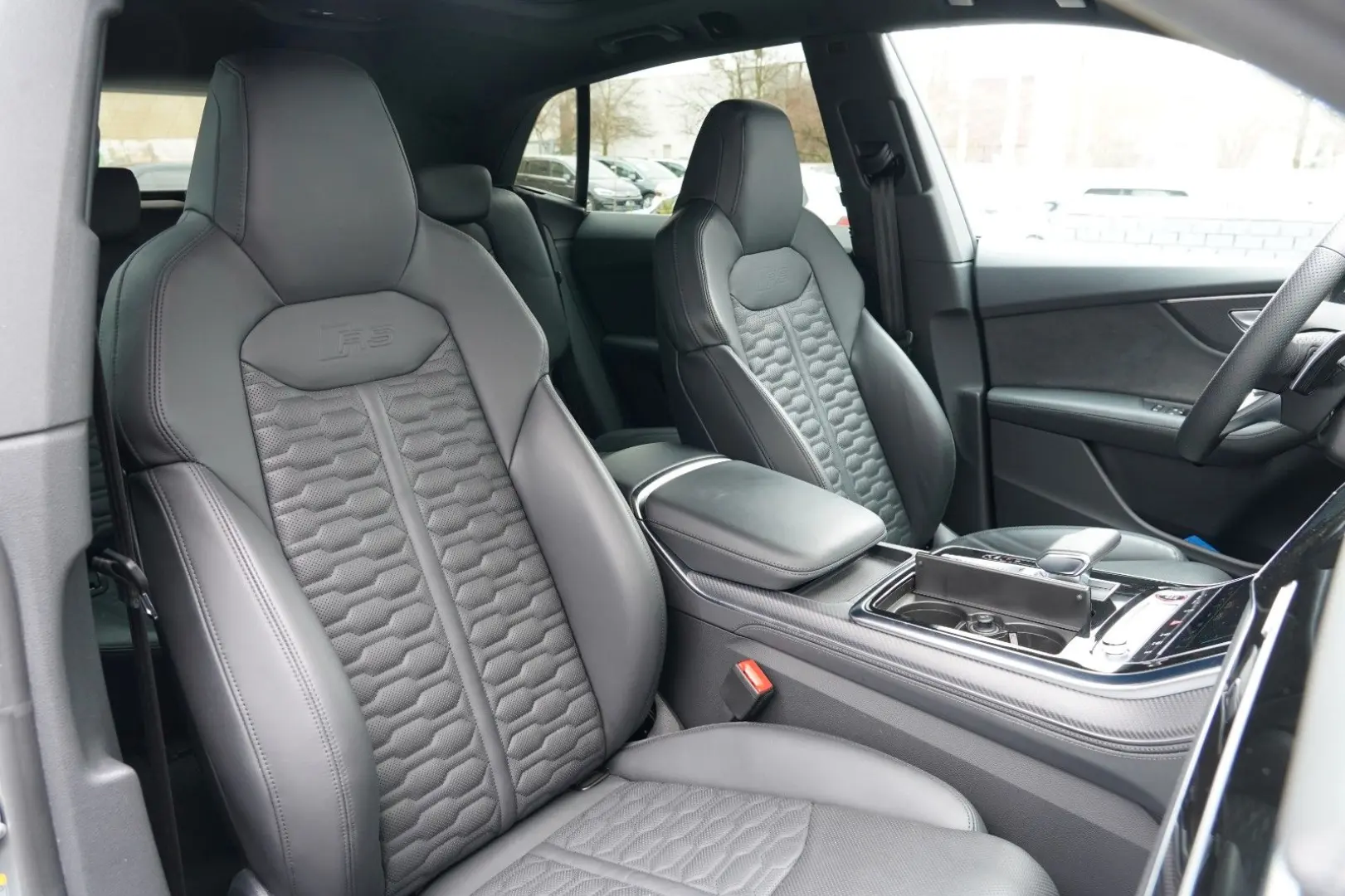 RSQ8 4.0TFSI quattro DYNAMIK+ KERAMIK AHK B&O