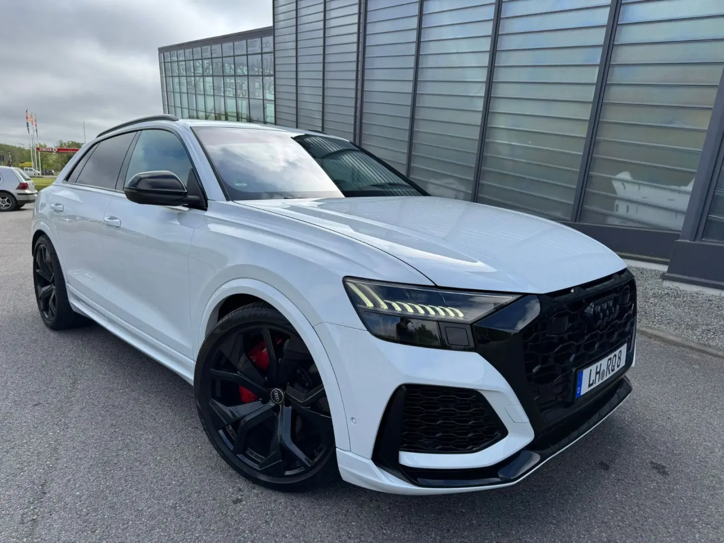 RSQ8 RS Q8 4.0 TFSI quattro*Keramik*Matrix*Pano