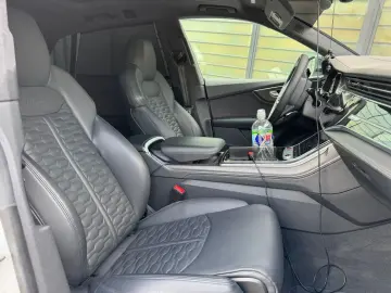 RSQ8 RS Q8 4.0 TFSI quattro*Keramik*Matrix*Pano