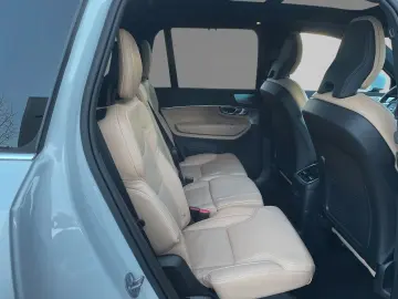 XC90 T8 AWD Recharge Ultimate Bright 7-Sitzer SD