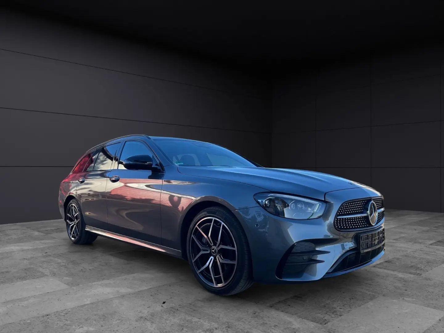 E 450 T-Modell 4Matic AMG Line Avantgarde