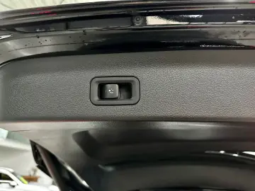 GLS 400 d 4M AMG PanoDISTRONIC+ 360°-K MBUX AHK 