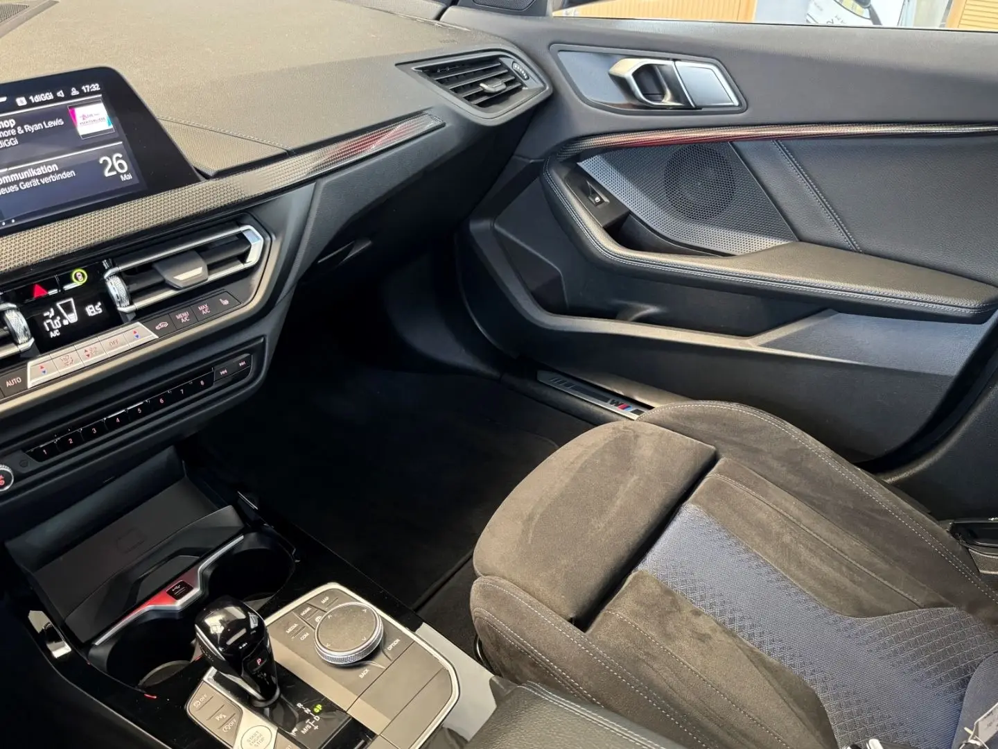 116 i M SPORT M-SITZE KAMERA LCPRO PANO HIFI LED
