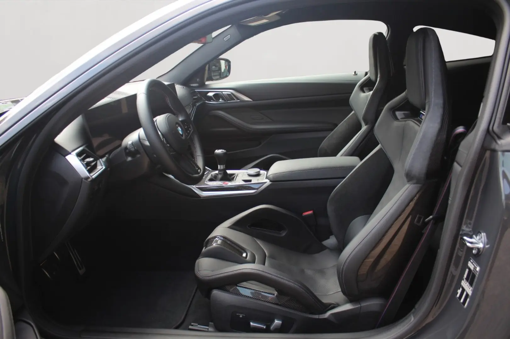 M4 Coupé | M Race Track | Individual | Carbon |