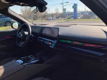 i5 eDrive40