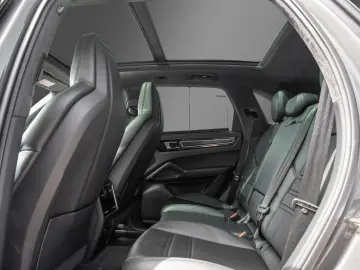 Cayenne GTS AHK PASM 90l DAB+ 18-WEGE PANO PDLS+