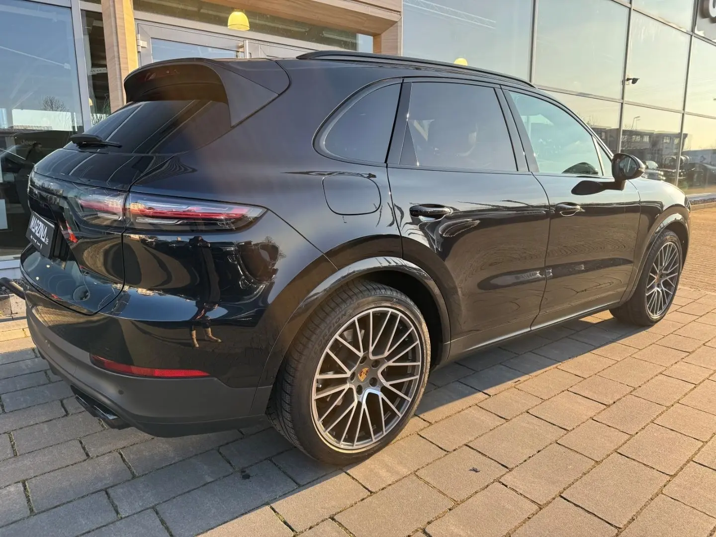 Cayenne Luftfederung AD Niveau AHK-el. klappb. E