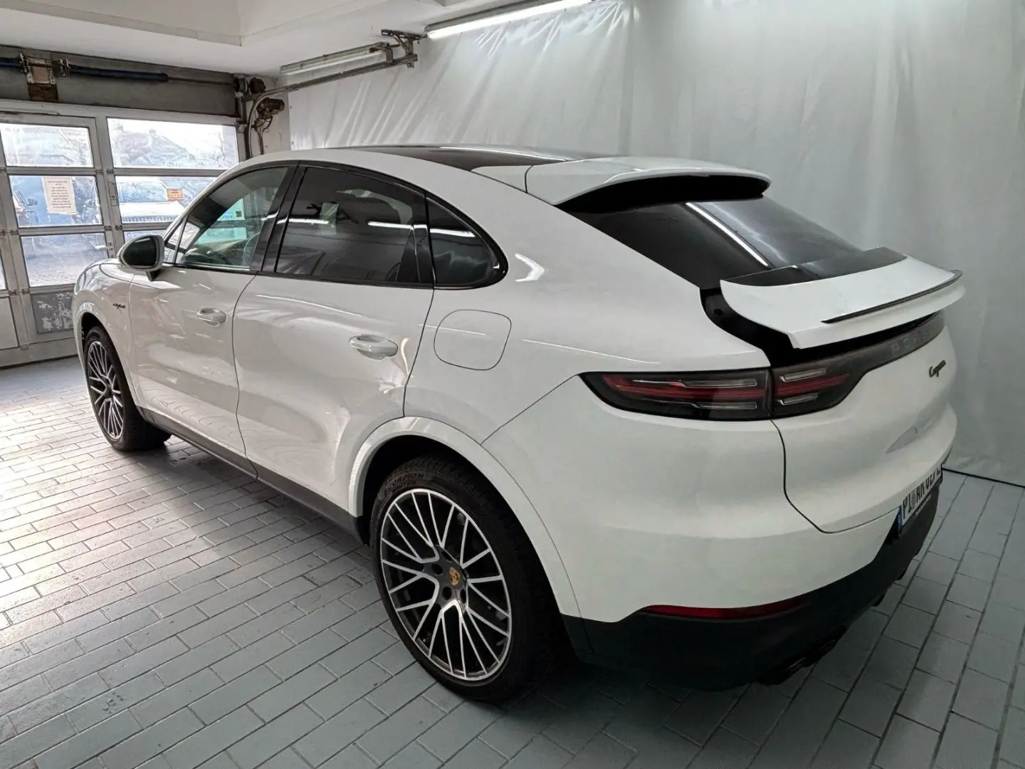 Cayenne Coupe E-Hybrid Platinum Edition/PANO/K:G