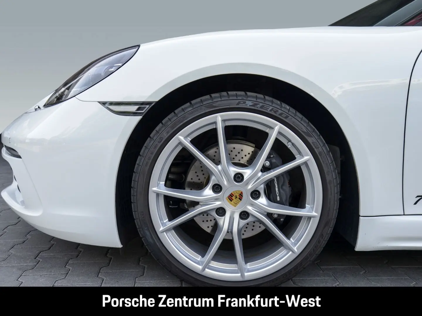 Cayman 718 BOSE Rückfahrkamera Abstandstempomat