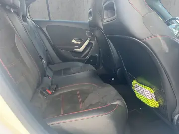 A 250 e AMG LED Kamera Alcantara