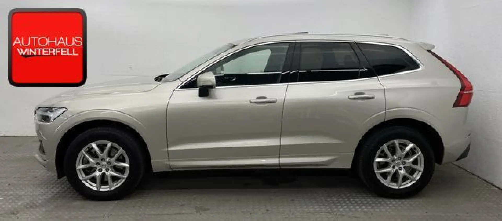 XC60 B4 AWD PANO+AHK+INTELLISAFE+KAMERA+LED+