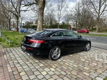E 300 Coupe AMG*Ambiente*Navi*Kamera*